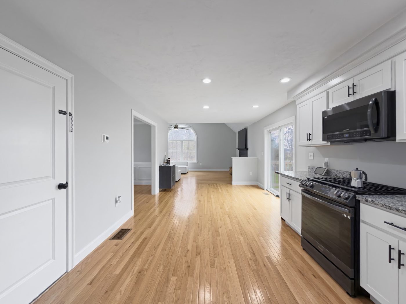 Staged living room photo